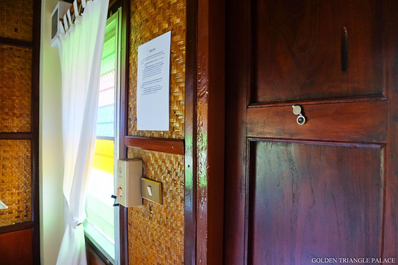 โกลเดน ไทรแองเกิล พาเลซ Hotel เชียงราย ภายนอก รูปภาพ