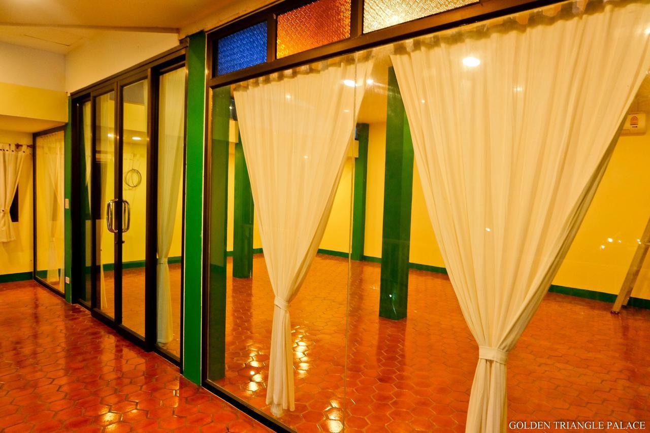 โกลเดน ไทรแองเกิล พาเลซ Hotel เชียงราย ภายนอก รูปภาพ