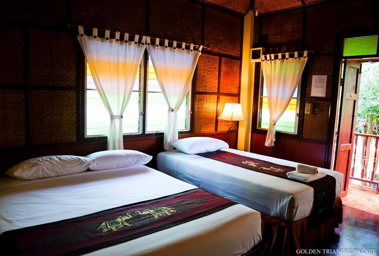 โกลเดน ไทรแองเกิล พาเลซ Hotel เชียงราย ภายนอก รูปภาพ